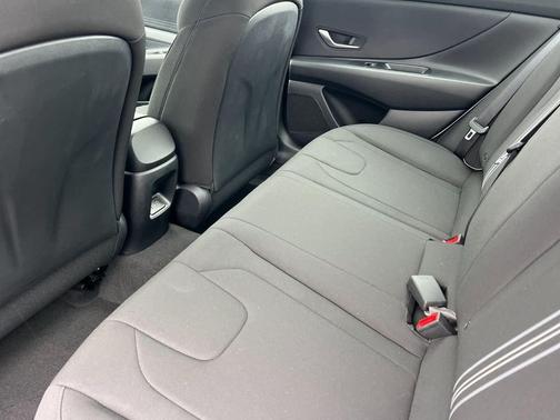 2025 Hyundai ELANTRA HEV Blue