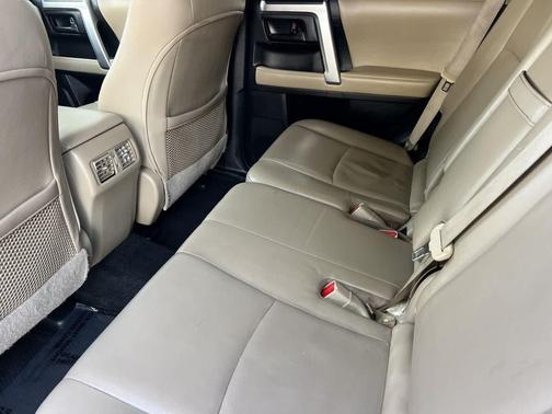 2011 Toyota 4Runner SR5