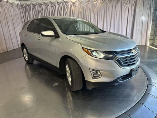 Silver Ice Metallic 2021 Chevrolet Equinox 1LT
