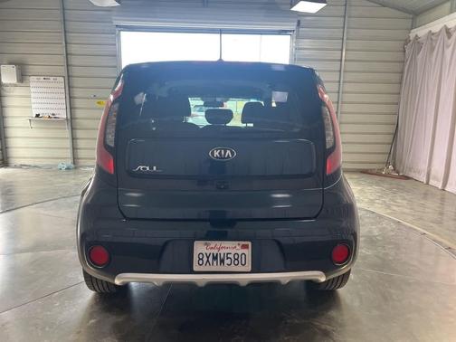2017 Kia Soul +