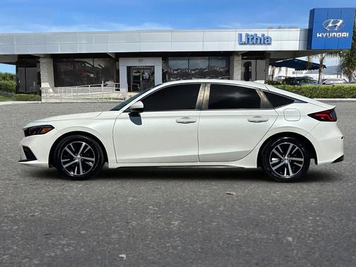 Platinum White Pearl 2024 Honda Civic LX