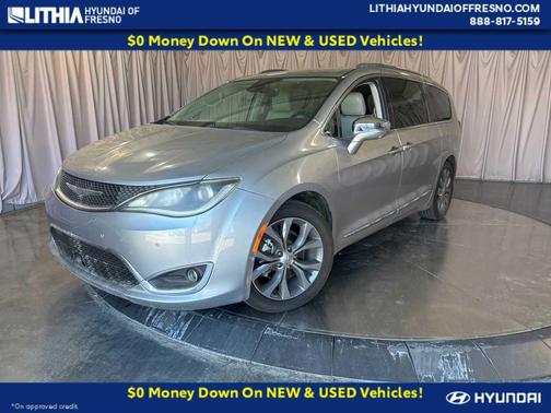 Billet Silver Metallic Clearcoat 2017 Chrysler Pacifica Limited