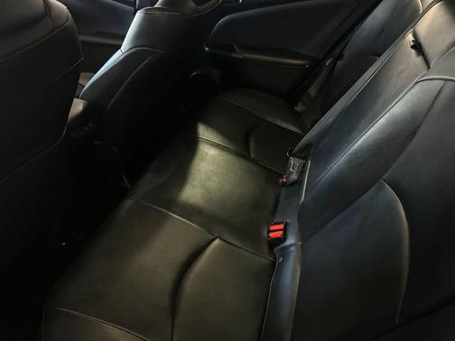 Magnetic Gray Metallic 2022 Toyota Prius Prime XLE