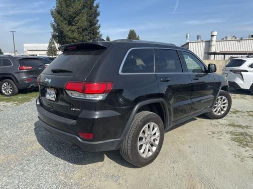 2021 Jeep Grand Cherokee Laredo