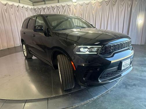 DB Black Clearcoat 2026 Dodge Durango GT