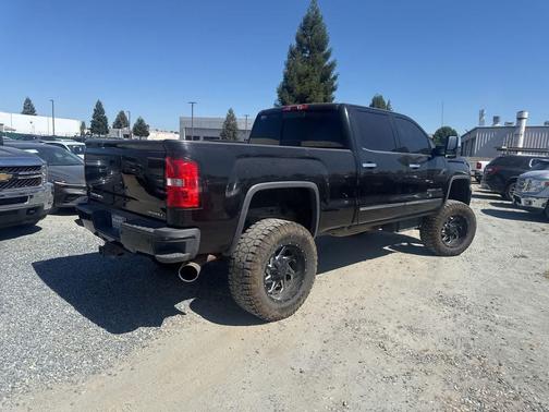Onyx Black 2016 GMC Sierra 2500 Denali