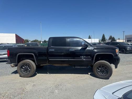 Onyx Black 2016 GMC Sierra 2500 Denali