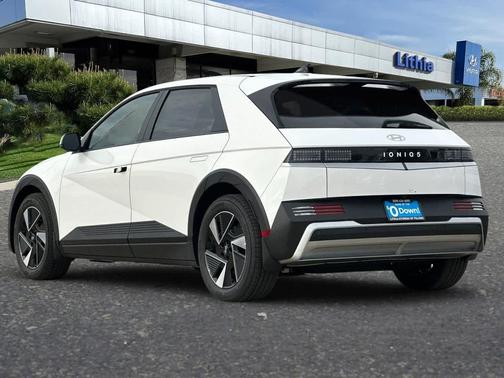 2026 Hyundai IONIQ 5 SE