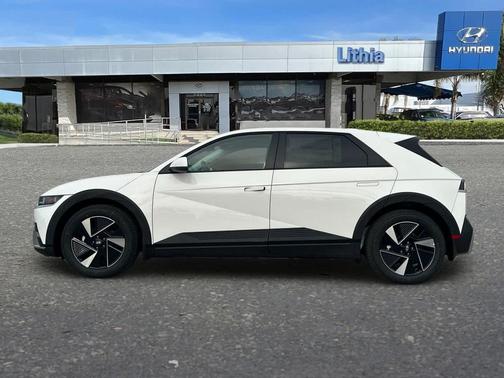 2026 Hyundai IONIQ 5 SE