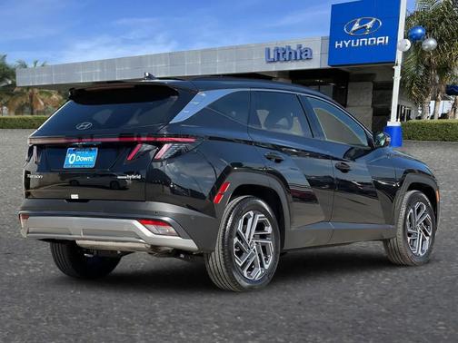 2025 Hyundai TUCSON Hybrid Limited