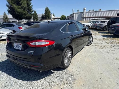 TUXEDO BLACK METALLIC 2013 Ford Fusion Hybrid Titanium