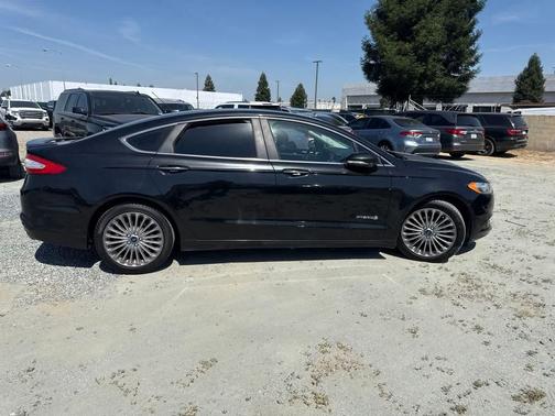 TUXEDO BLACK METALLIC 2013 Ford Fusion Hybrid Titanium