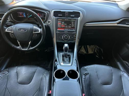 TUXEDO BLACK METALLIC 2013 Ford Fusion Hybrid Titanium