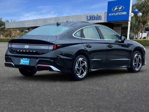 2026 Hyundai SONATA SEL