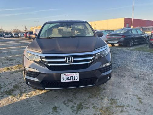2017 Honda Pilot EX