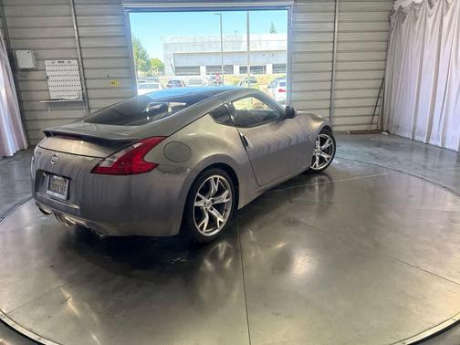Platinum Graphite Metallic 2009 Nissan 370Z Base
