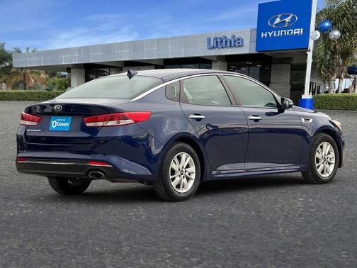 2018 Kia Optima LX
