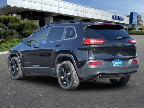 2016 Jeep Cherokee Altitude
