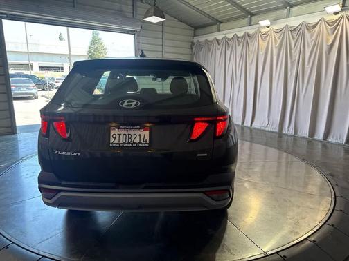 Rockwood Green 2025 Hyundai TUCSON SE