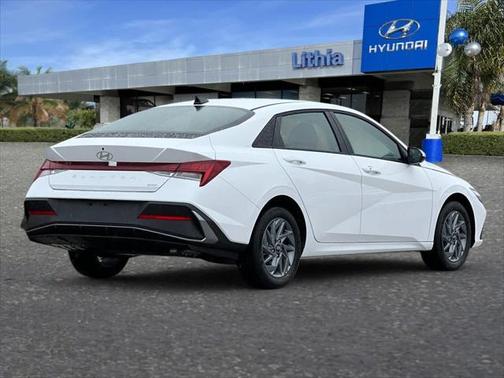 2025 Hyundai ELANTRA HEV Blue