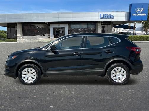 2020 Nissan Rogue Sport S