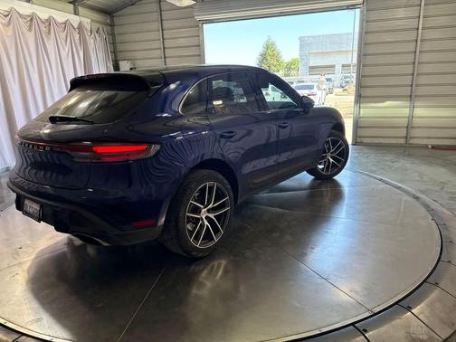 2024 Porsche Macan Macan