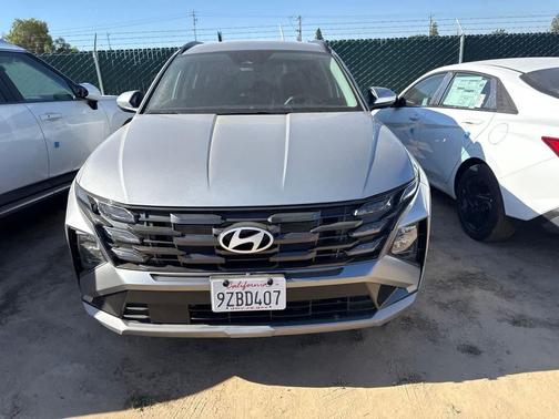 Shimmering Silver 2026 Hyundai TUCSON SEL