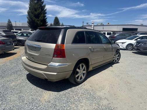 Gold 2006 Chrysler Pacifica Limited