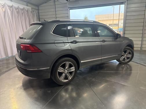 2020 Volkswagen Tiguan 2.0T SEL