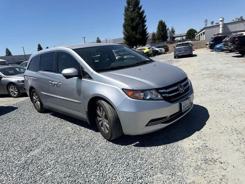 Alabaster Silver Metallic 2014 Honda Odyssey EX