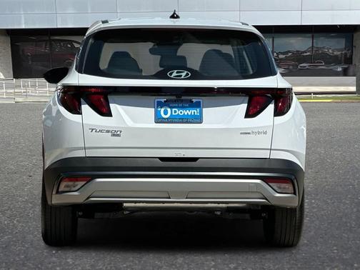 Creamy White Pearl 2026 Hyundai TUCSON Hybrid Blue SE