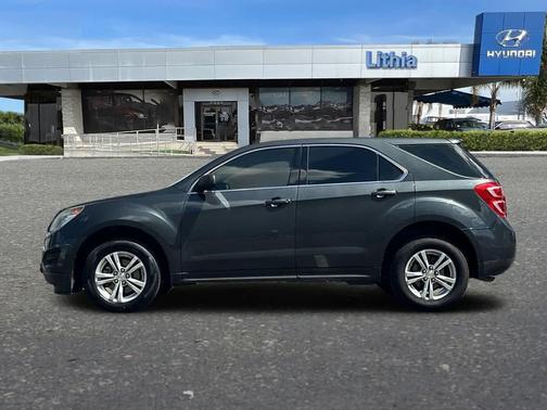 Nightfall Gray Metallic 2017 Chevrolet Equinox LS
