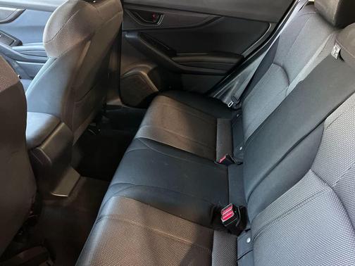 Crystal White Pearl 2023 Subaru Crosstrek Base