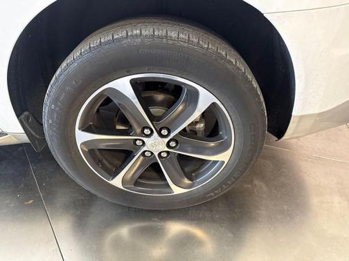 Summit White 2020 Buick Enclave Essence
