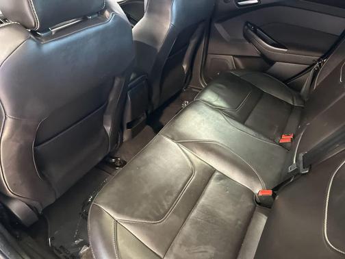 KONA BLUE 2017 Ford Focus ST Base