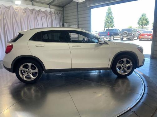 Polar White 2020 Mercedes-Benz GLA 250 Base