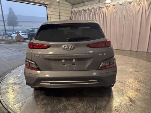 2023 Hyundai KONA EV SE
