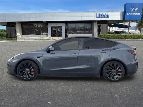 2022 Tesla Model Y Performance