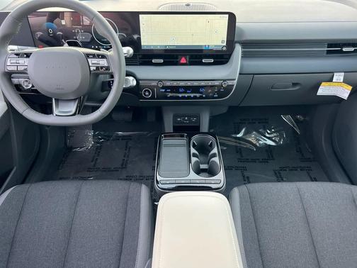 2026 Hyundai IONIQ 5 SE Standard Range