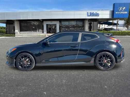 2019 Hyundai Veloster Base