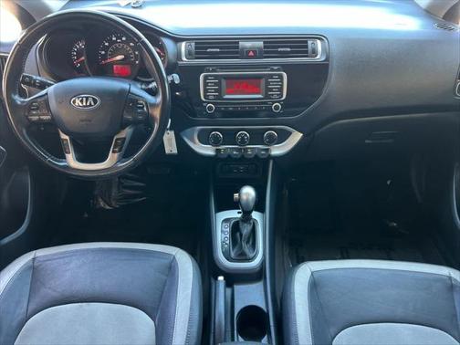 2016 Kia Rio EX
