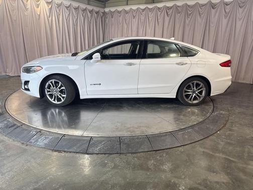 2019 Ford Fusion Hybrid Titanium