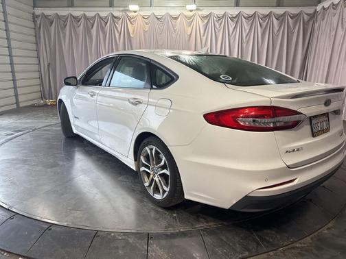 2019 Ford Fusion Hybrid Titanium
