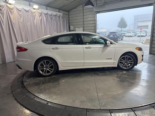 2019 Ford Fusion Hybrid Titanium