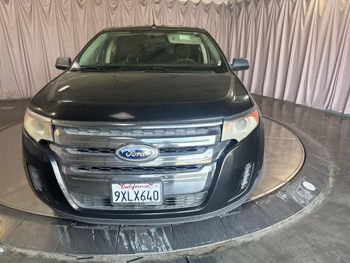 TUXEDO BLACK METALLIC 2011 Ford Edge SE