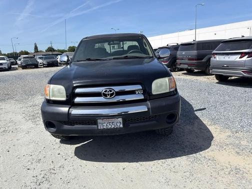 Black 2003 Toyota Tundra SR5