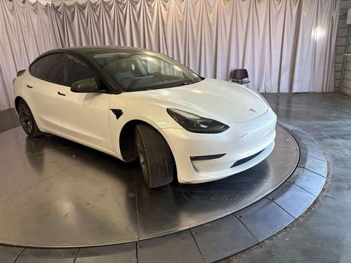 White 2021 Tesla Model 3 Long Range