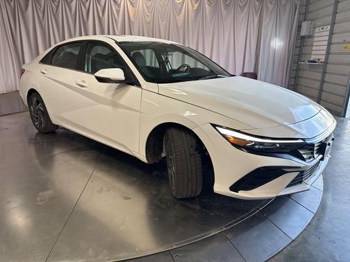 2025 Hyundai ELANTRA HEV Limited