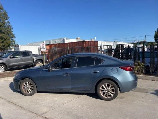 2015 Mazda Mazda3 i Touring