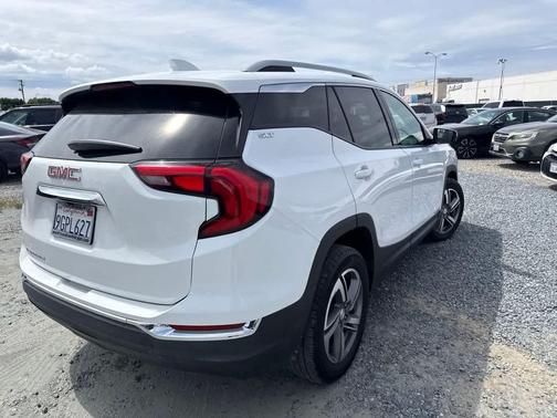 Summit White 2020 GMC Terrain SLT